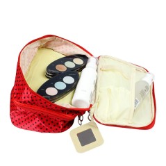 Νεσεσέρ δύο επιπέδων με καθρέφτη σε κόκκινο πουά