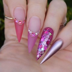 Θρυμματισμένα όστρακα για νύχια σε κοραλί χρώμα