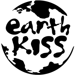 logo-earth-kiss.png